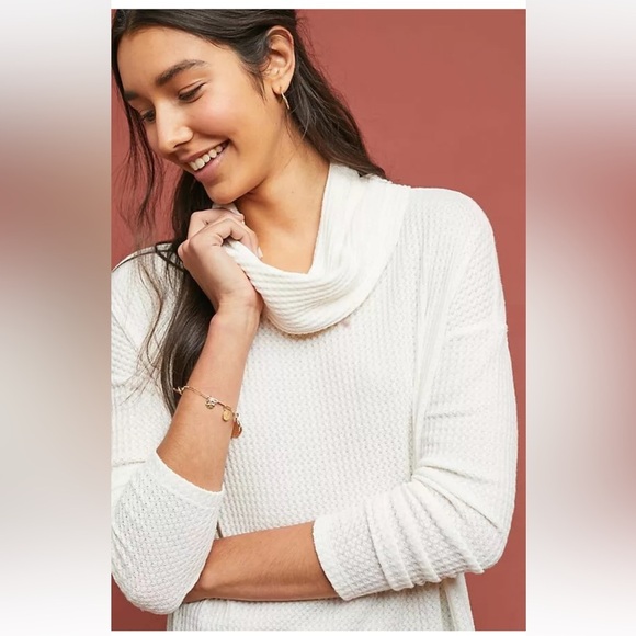 Anthropologie Akemi + Kin Morbier Oversized Cowl Neck Waffle Tunic Top Medium - Picture 2 of 11